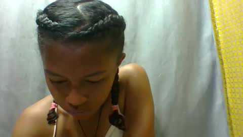 Snapshot of elaliealdy chatting on September 2025 07:19:01 AM elaliealdy online show from September 2025 07:19:01 AM