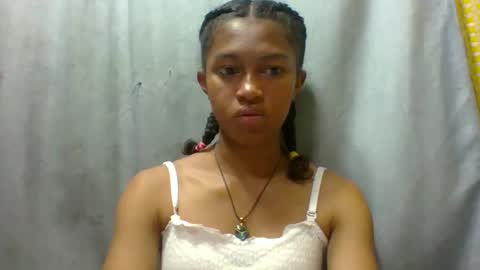 Snapshot of elaliealdy chatting on September 2025 06:37:01 AM elaliealdy online show from September 2025 06:37:01 AM