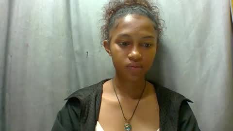 Snapshot of elaliealdy chatting on November 2025 06:26:02 AM elaliealdy online show from November 2025 06:26:02 AM