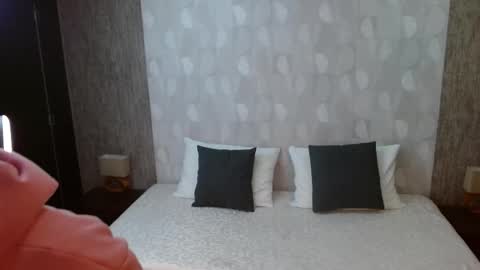 Snapshot of elamurray chatting on December 2025 11:15:01 AM elamurray online show from December 2025 11:15:01 AM