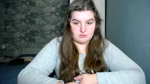 Snapshot of elanis_blair chatting on December 2024 01:33:02 PM Elanis online show from December 2024 01:33:02 PM