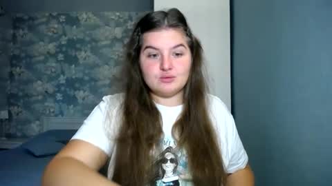 Snapshot of elanis_blair chatting on October 2025 12:11:01 PM Elanis online show from October 2025 12:11:01 PM