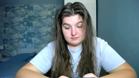 Snapshot of elanis_blair chatting on November 2025 12:11:02 PM Elanis online show from November 2025 12:11:02 PM