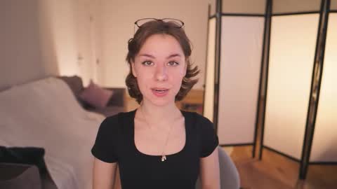 Snapshot of elannand chatting on February 2026 06:20:02 AM ELA 3 online show from February 2026 06:20:02 AM