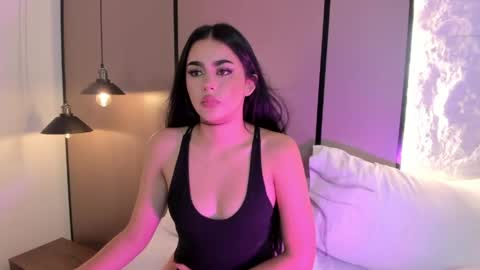 elara_bloom_ online show from April 2026 02:27:02 AM