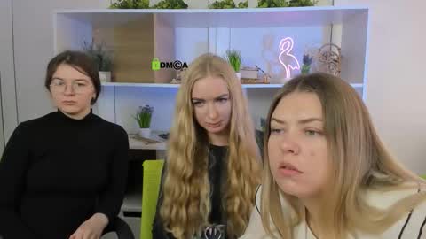 Elara online show from October 2025 08:44:02 AM