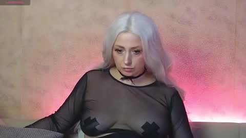 Snapshot of elarasable chatting on February 2026 05:42:02 PM elarasable online show from February 2026 05:42:02 PM