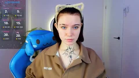 elastikiss online show from November 2025 02:13:02 AM