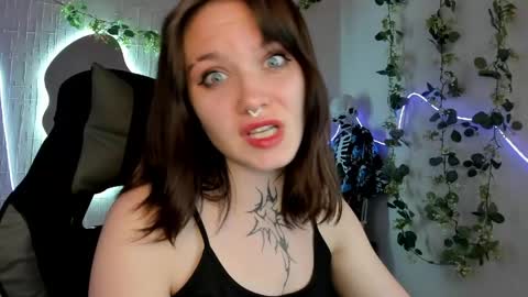 elastikiss online show from May 2026 03:22:01 AM