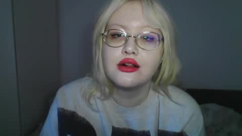 elayne_sweet online show from May 2026 06:11:01 AM