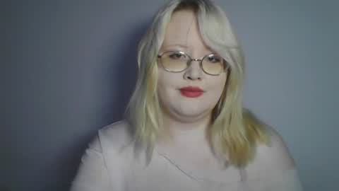 elayne_sweet online show from June 2026 06:07:01 AM