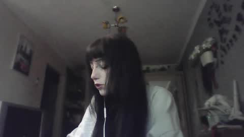 Lia online show from May 2026 08:11:01 AM