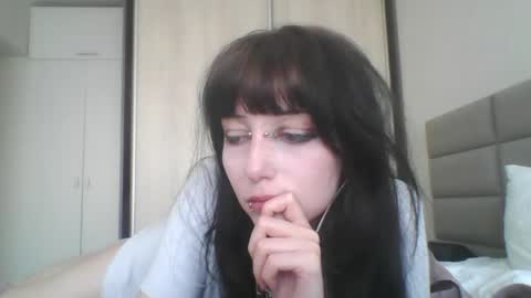 Lia online show from May 2026 08:10:02 AM