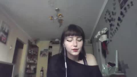 Snapshot of elaynetanton chatting on June 2026 04:44:01 PM Lia online show from June 2026 04:44:01 PM