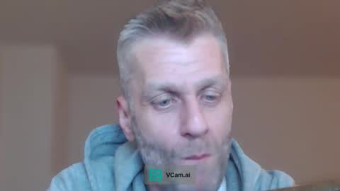 Timm online show from October 2025 01:17:02 AM