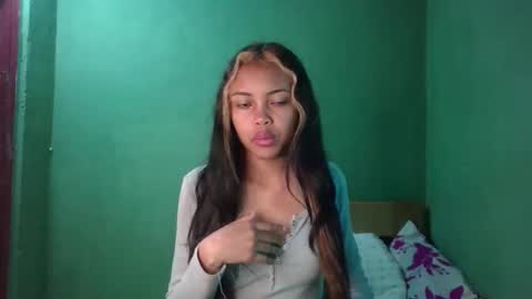 eldie69 online show from April 2026 05:27:02 AM