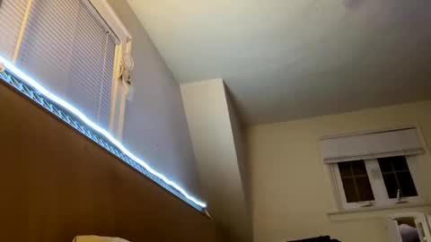 Snapshot of eldisiac chatting on March 2025 03:39:01 AM EL-Disiac online show from March 2025 03:39:01 AM