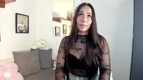 Electra- Please help me reach 100 likes online show from February 2026 12:43:02 AM