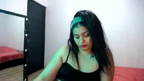 Snapshot of electra_sexylegs chatting on September 2025 11:40:02 PM electra_sexylegs online show from September 2025 11:40:02 PM