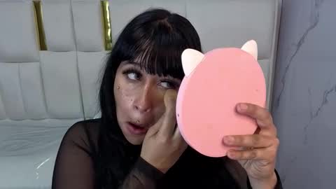 Snapshot of electra_wild_tp chatting on December 2025 07:31:02 PM electra_wild_tp online show from December 2025 07:31:02 PM