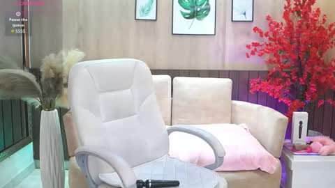 Snapshot of electraajones chatting on November 2025 11:32:02 AM Electra Jones online show from November 2025 11:32:02 AM