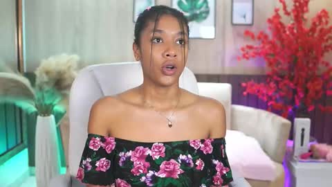 Snapshot of electraajones chatting on November 2025 11:34:02 AM Electra Jones online show from November 2025 11:34:02 AM