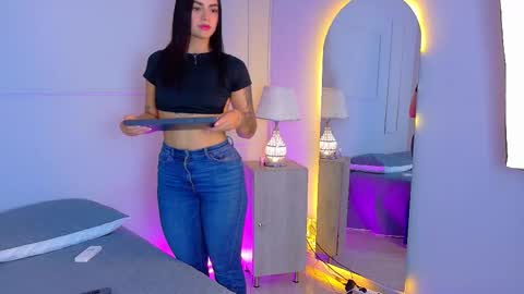 ELECTRA  online show from November 2025 08:22:02 PM