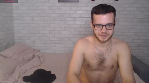 Alex online show from December 2024 08:00:01 PM