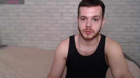 Snapshot of electric_smile chatting on April 2026 03:06:01 PM Alex online show from April 2026 03:06:01 PM