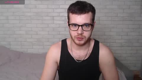 Snapshot of electric_smile chatting on May 2026 07:00:02 PM Alex online show from May 2026 07:00:02 PM