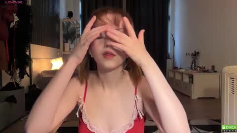 Snapshot of electric_woman chatting on November 2025 10:29:01 AM Aleksa online show from November 2025 10:29:01 AM