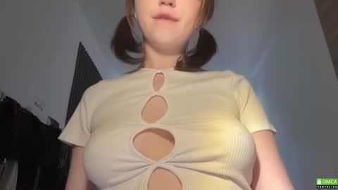 Snapshot of electric_woman chatting on July 2026 02:01:01 PM Aleksa online show from July 2026 02:01:01 PM