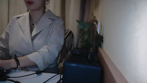 Julia Follow me on Onlyfansju grosroberts online show from January 2025 09:18:01 PM