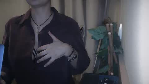 Julia Follow me on Onlyfansju grosroberts online show from March 2025 09:14:02 PM