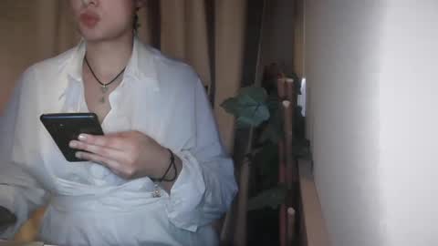 Snapshot of electrocute_me chatting on March 2025 01:01:01 PM Julia Follow me on Onlyfansju grosroberts online show from March 2025 01:01:01 PM