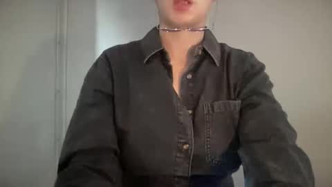 Julia Follow me on Onlyfansju grosroberts online show from October 2025 03:22:02 PM