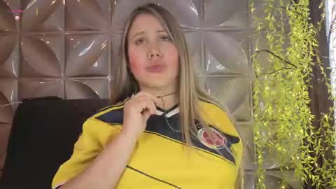 Snapshot of eleecttraa_12 chatting on June 2026 07:44:02 PM Electra online show from June 2026 07:44:02 PM