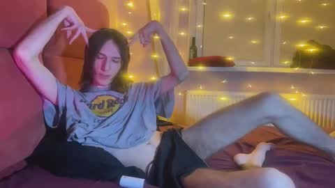 eleganc3 online show from January 2026 06:22:01 PM