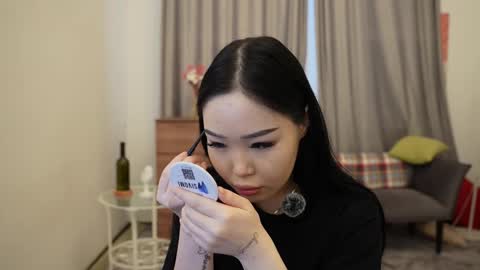 Jess online show from November 2025 07:27:01 AM