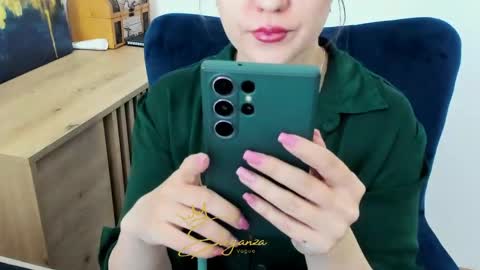 eleganzavogue online show from May 2026 07:27:02 AM