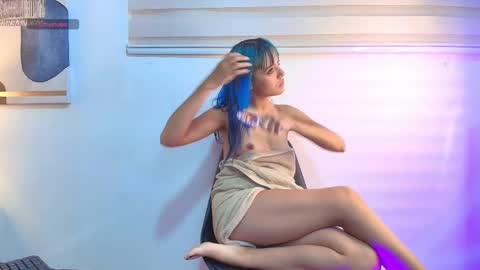 Snapshot of elektrablue_1 chatting on November 2025 07:57:01 PM Elektra online show from November 2025 07:57:01 PM