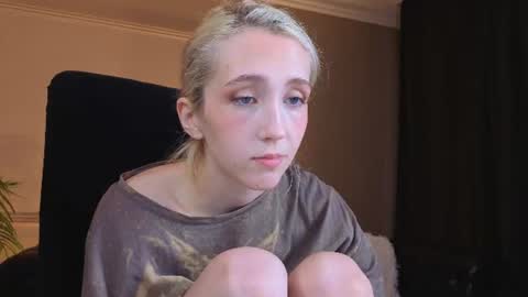 Elen  online show from July 2026 05:33:02 AM