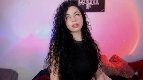 Snapshot of elena_lust chatting on January 2026 04:53:02 PM Elena online show from January 2026 04:53:02 PM