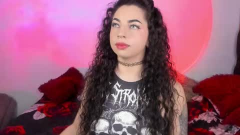 Snapshot of elena_lust chatting on January 2026 06:17:01 AM Elena online show from January 2026 06:17:01 AM