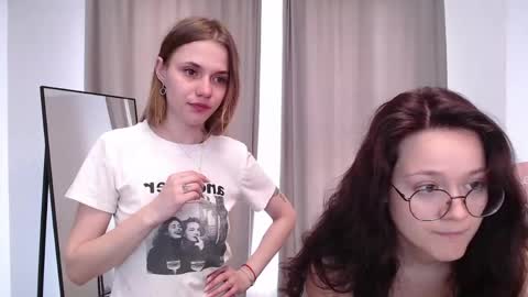 Snapshot of elena_vysotskaya chatting on May 2026 07:59:02 AM Elena online show from May 2026 07:59:02 AM