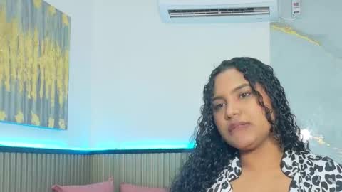 elena_wolff online show from November 2025 12:17:01 PM
