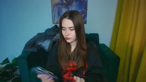 Snapshot of elenaoconar chatting on March 2025 06:37:02 AM elenaoconar online show from March 2025 06:37:02 AM