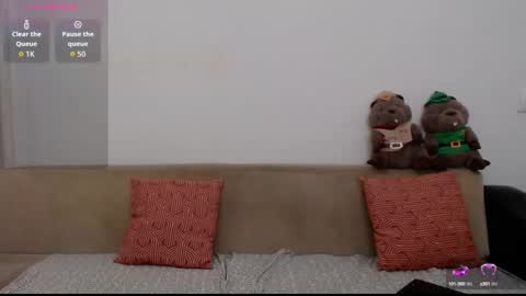 Snapshot of elenatroyy chatting on September 2025 08:42:01 PM ElenaTroyy online show from September 2025 08:42:01 PM