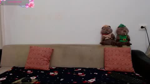 Snapshot of elenatroyy chatting on October 2025 09:26:02 PM ElenaTroyy online show from October 2025 09:26:02 PM