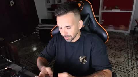 Snapshot of elfetas chatting on January 2025 05:45:02 AM elfetas online show from January 2025 05:45:02 AM